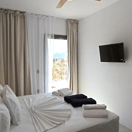Dilion - Luxury In Antiparos Villa *