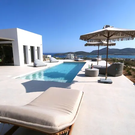 Dilion - Luxury In Antiparos Villa