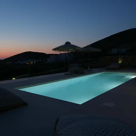 Dilion - Luxury In Antiparos Villa