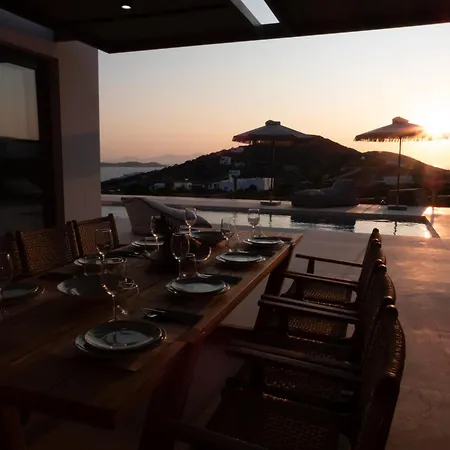 Dilion - Luxury In Antiparos Villa *