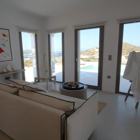 Dilion - Luxury In Antiparos Villa